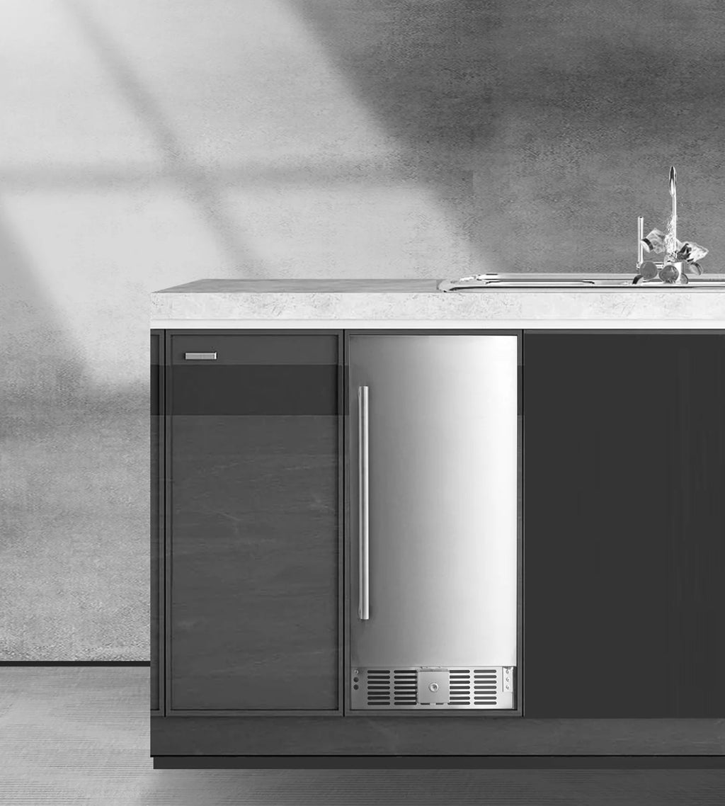 2.9 Cubic Feet Built-In Stainless Steel Mini Fridge H2204