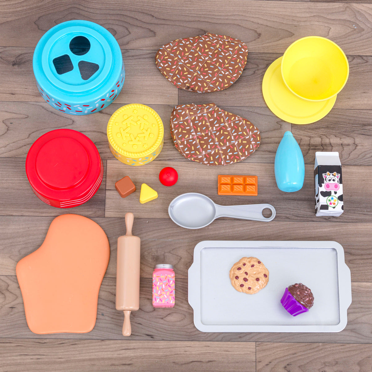 Wooden Toddler Activity Center with 20 Accessories T827029