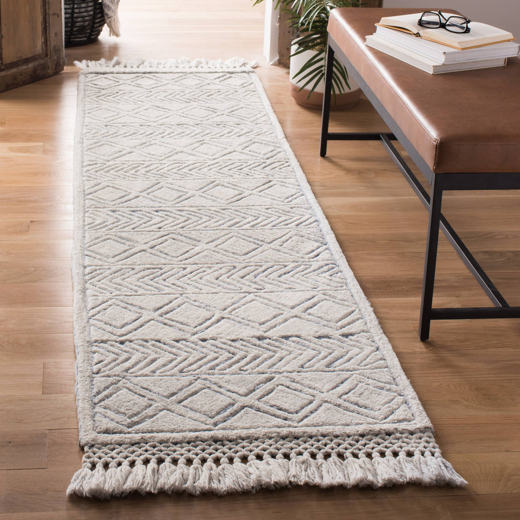 Ivory and Blue Runner F2199