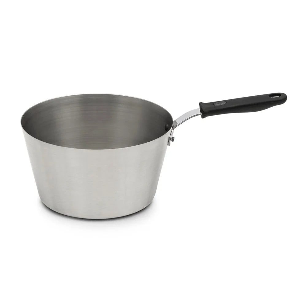 4.5 Quart Tapered Sauce Pan with Silicone Handle O508