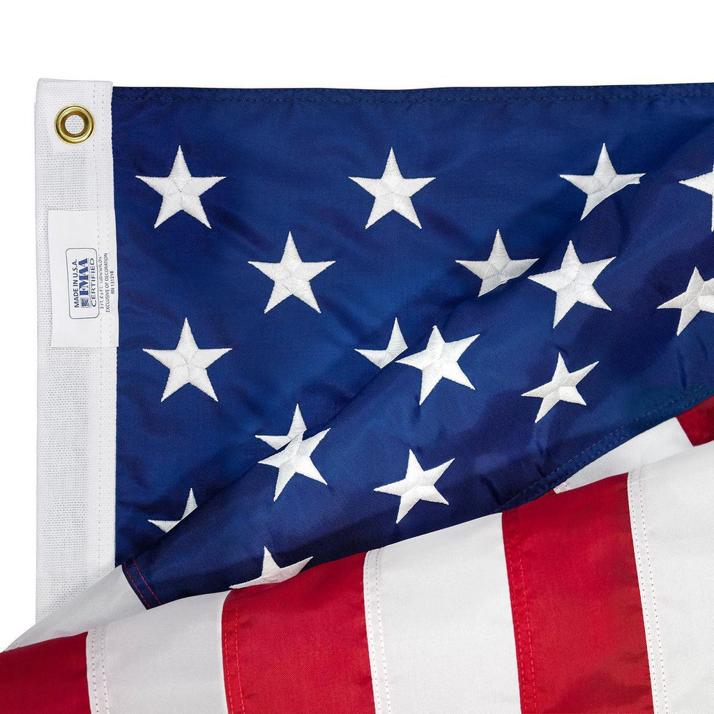Embroidered American Flag L5719