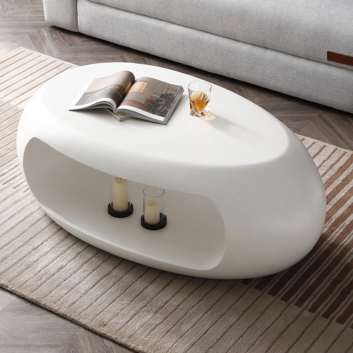 White Oval Fiberglass Coffee Table O6119