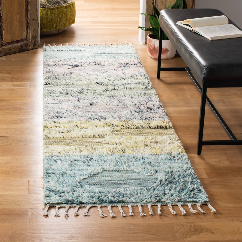 Turquoise and Pink Runner L94473