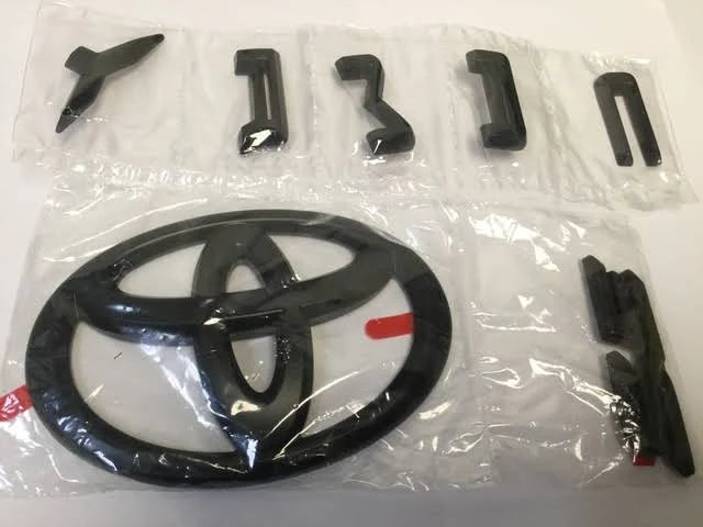Blackout Overlay Emblem for Toyota Camry M68798