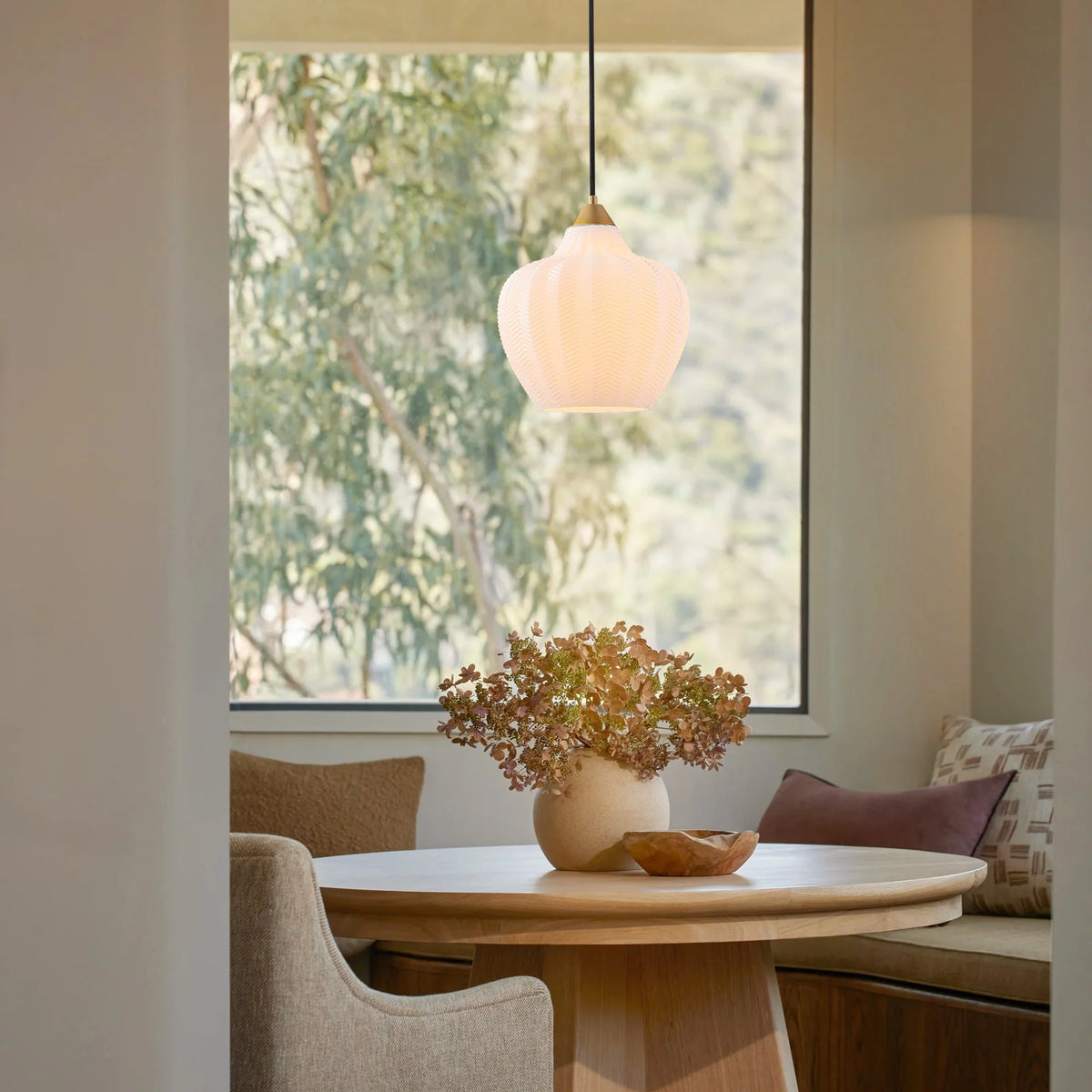 Textured Frosted Glass Pendant L617234