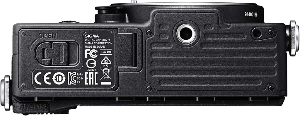 Mirrorless Full-Frame Digital Camera N90110