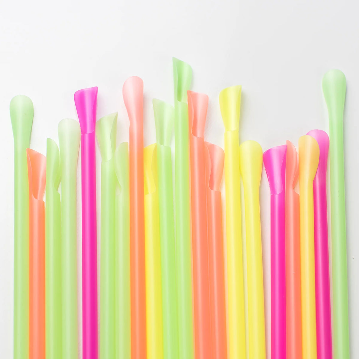 3 16-Ounce Snow Cone Syrups with 20 Spoon Straws H9530