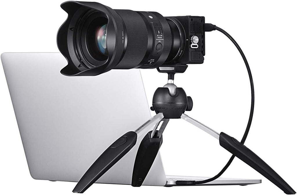 Mirrorless Full-Frame Digital Camera N90110