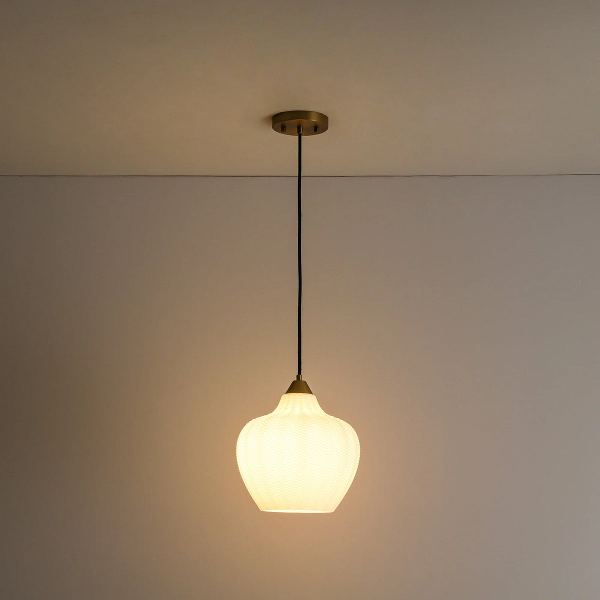 Textured Frosted Glass Pendant L617234