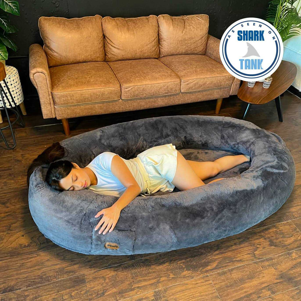 Giant Dog Beds for Humans Q44166