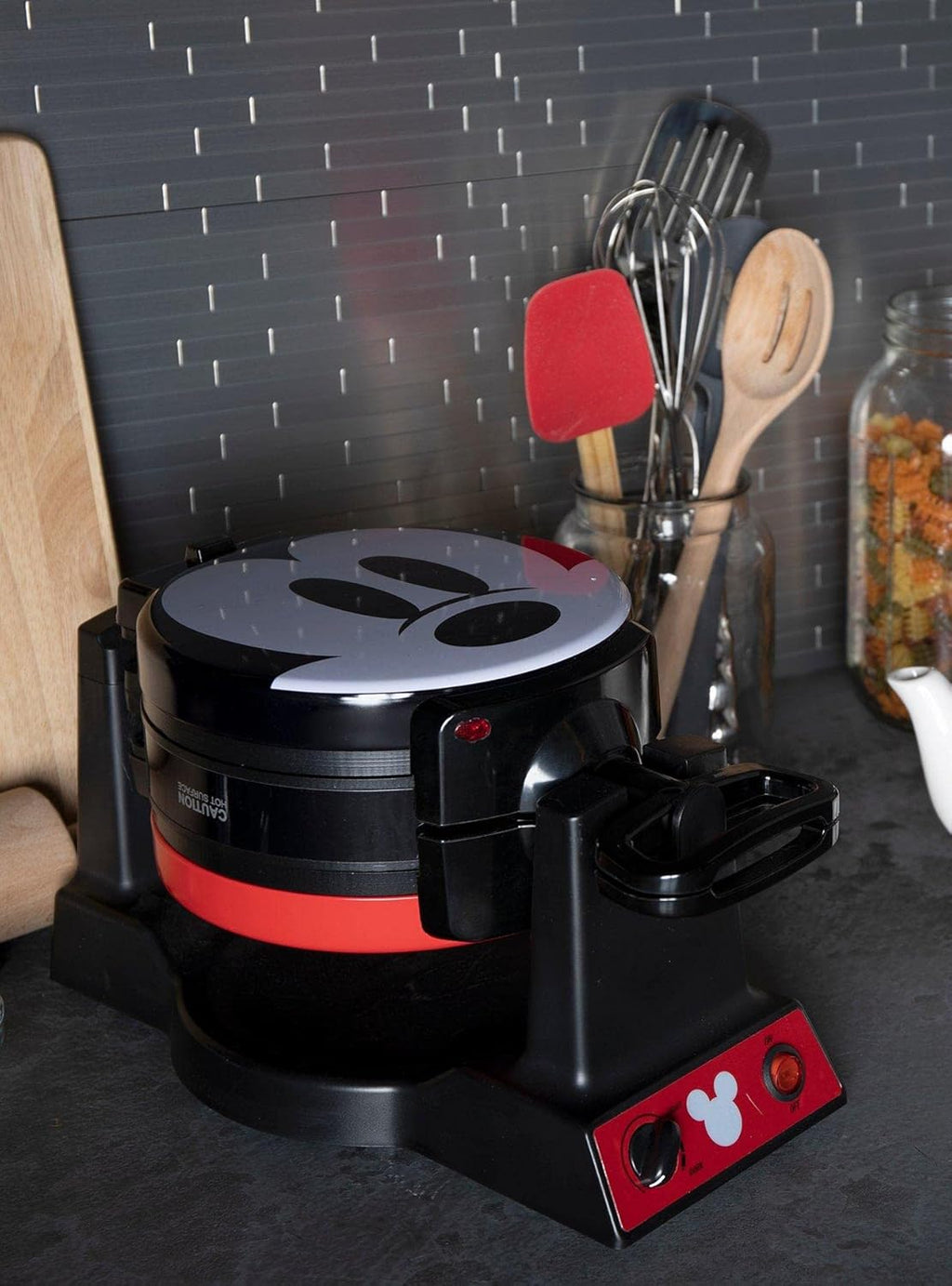 Double Flip Waffle Maker N5964