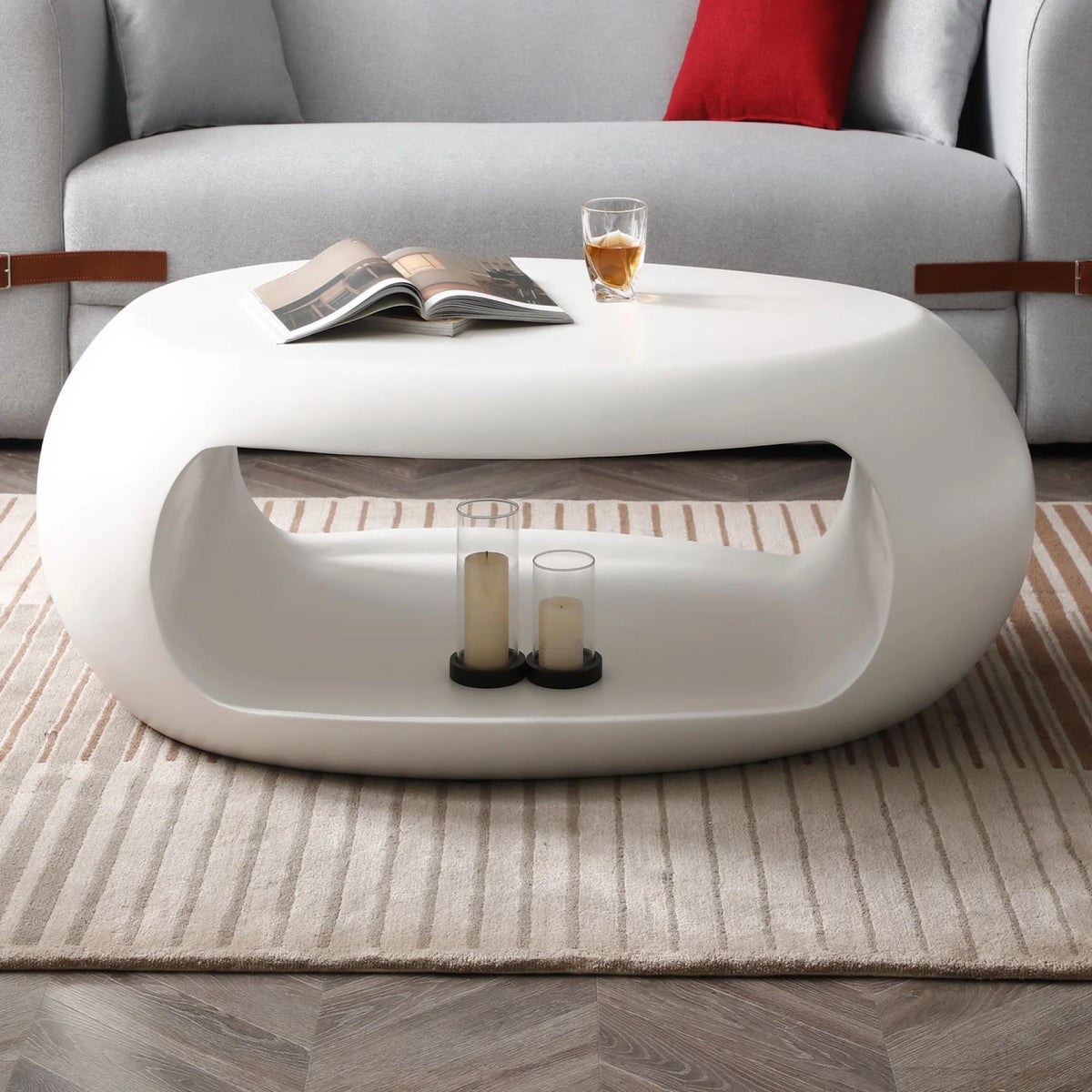 White Oval Fiberglass Coffee Table O6119