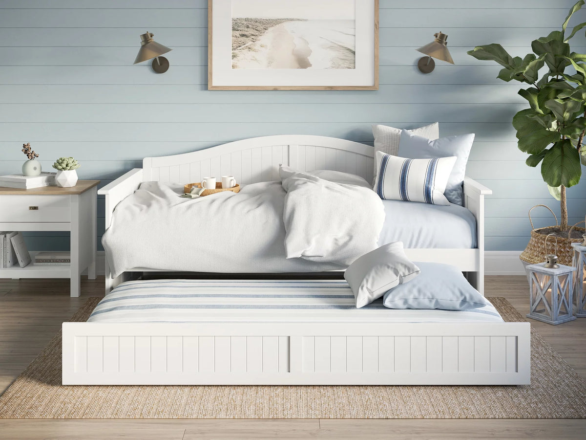 White Twin Size Wood Daybed with Trundle T749342
