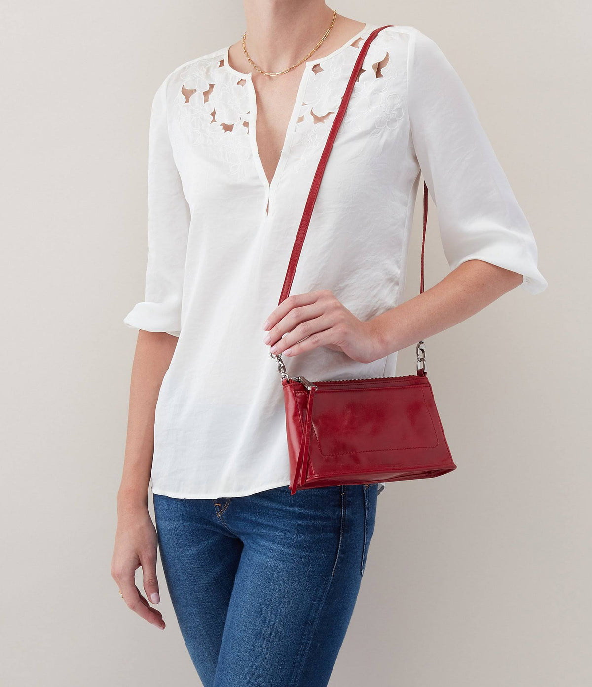 Garnet Crossbody Bag U77119