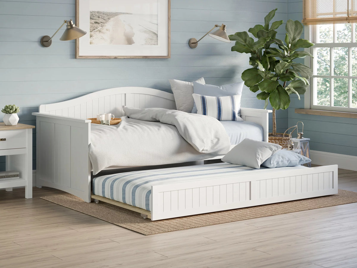 White Twin Size Wood Daybed with Trundle T749342
